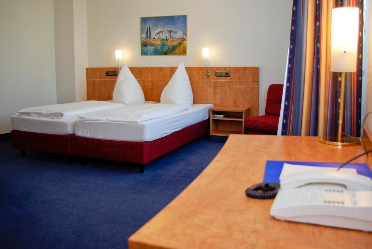 Airport Business Hotel Koeln Kamer foto