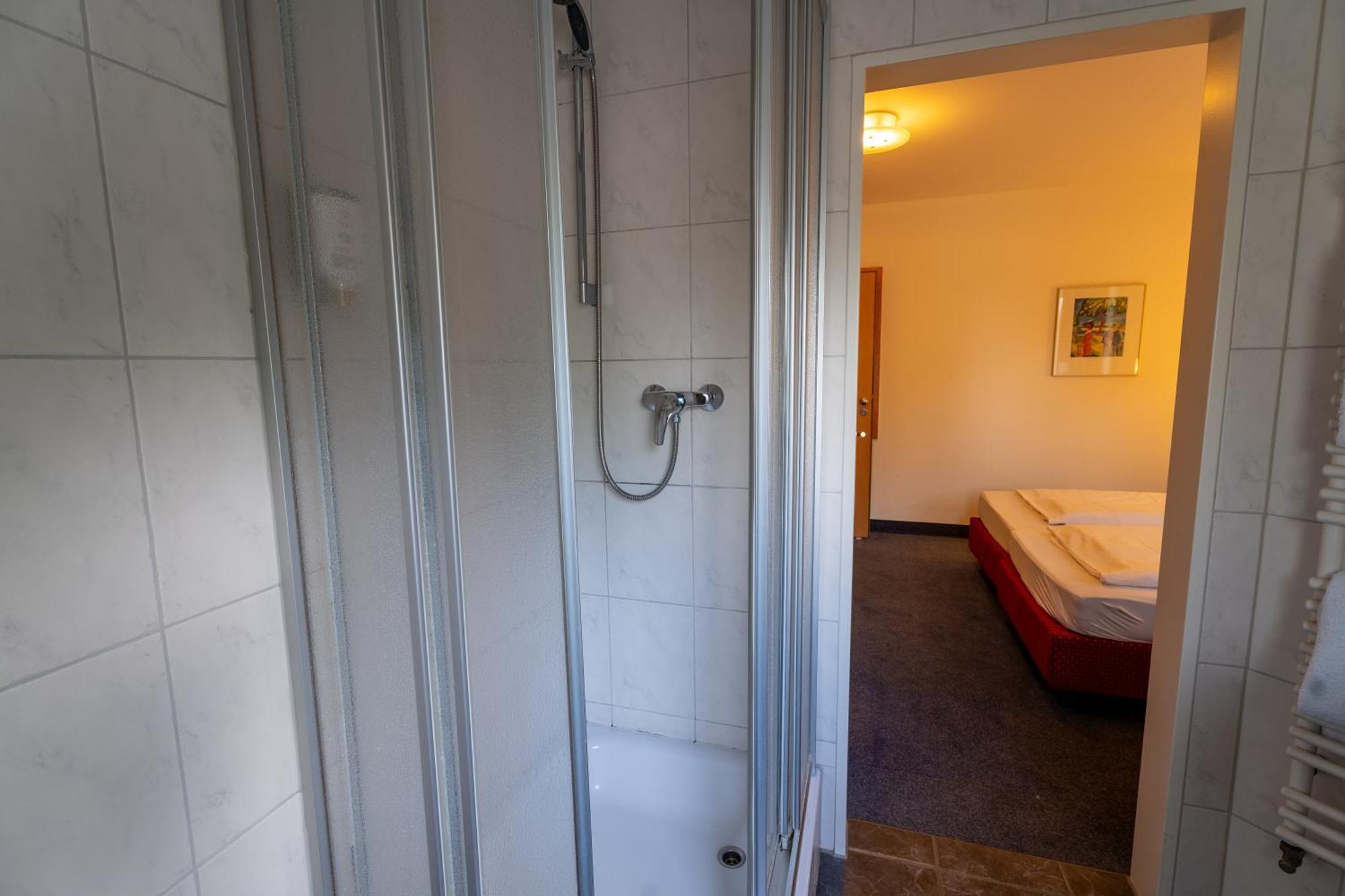 Airport Business Hotel Koeln Buitenkant foto