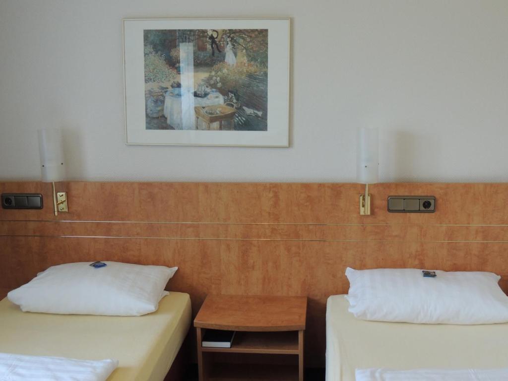 Airport Business Hotel Koeln Buitenkant foto